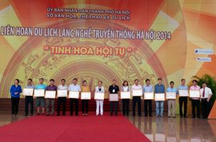 Lễ bế mạc Liên hoan Du lịch Làng nghề truyền thống Hà Nội 2014